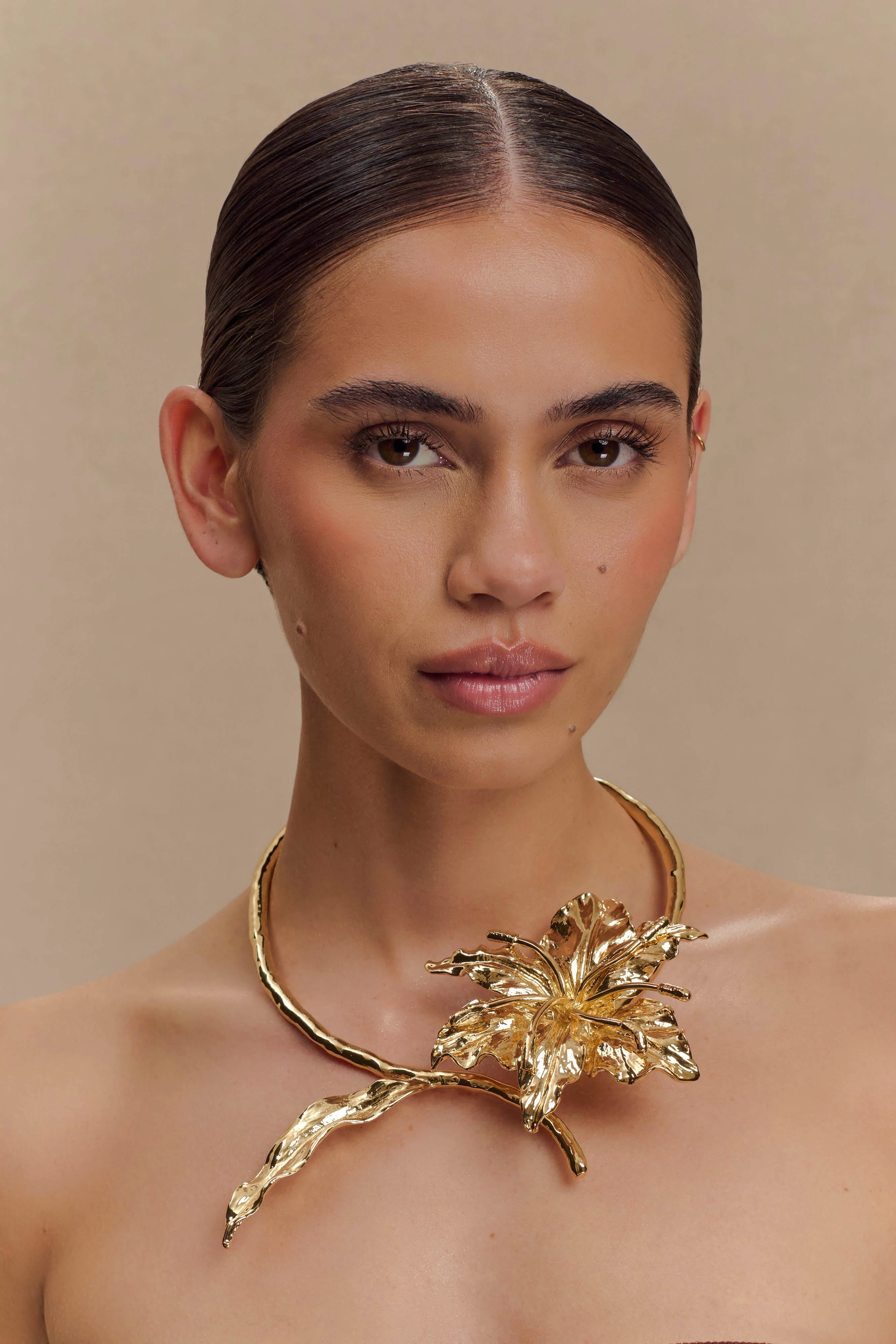 Allona Floral Choker - Gold - Image 2