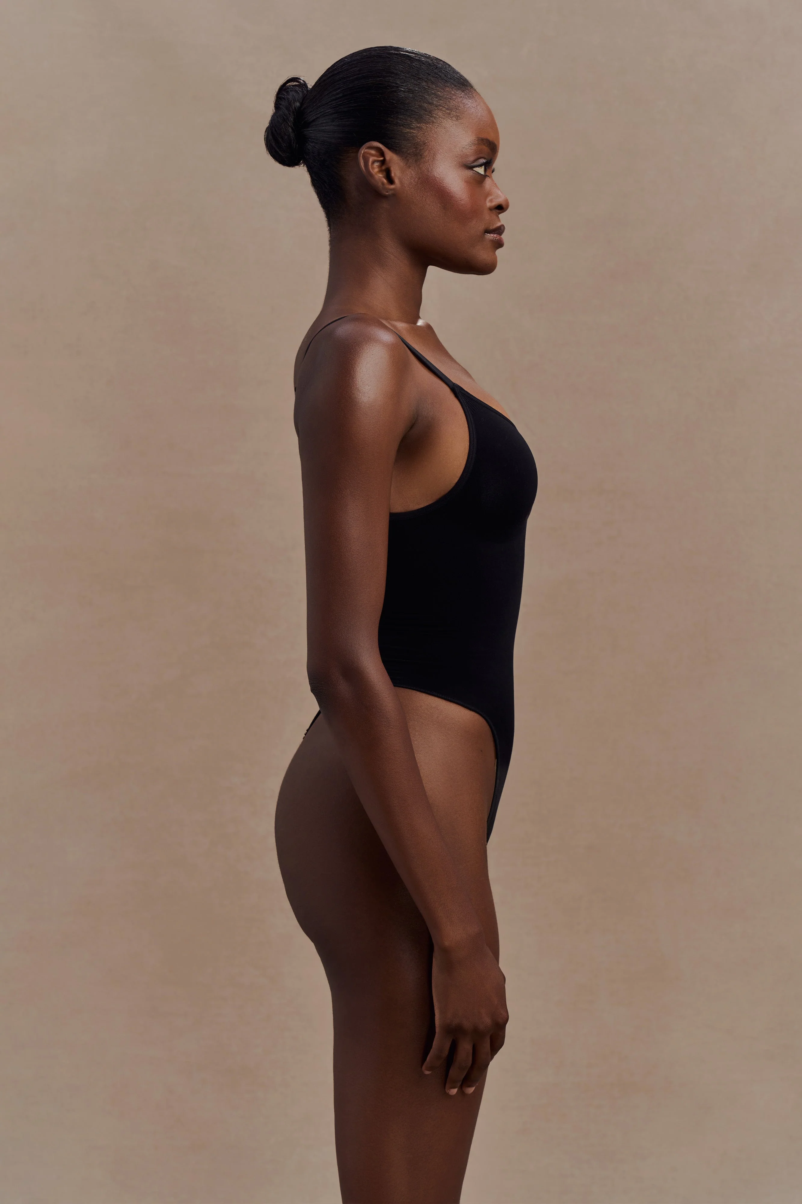 Alyssa Backless Shapewear Bodysuit - Black - Image 4