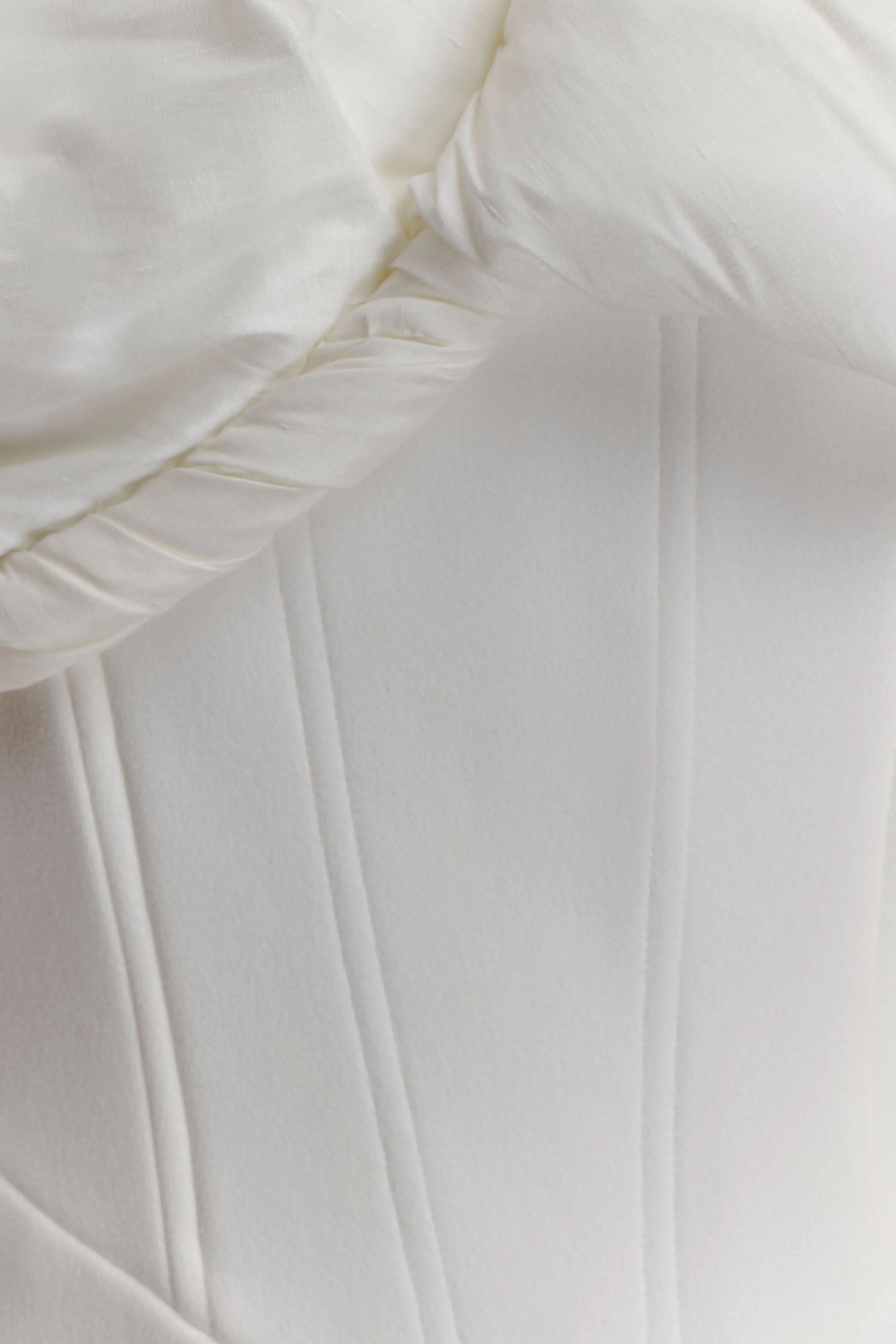 Aphrodite Off Shoulder Crepe Mini Dress - Ivory - Image 8