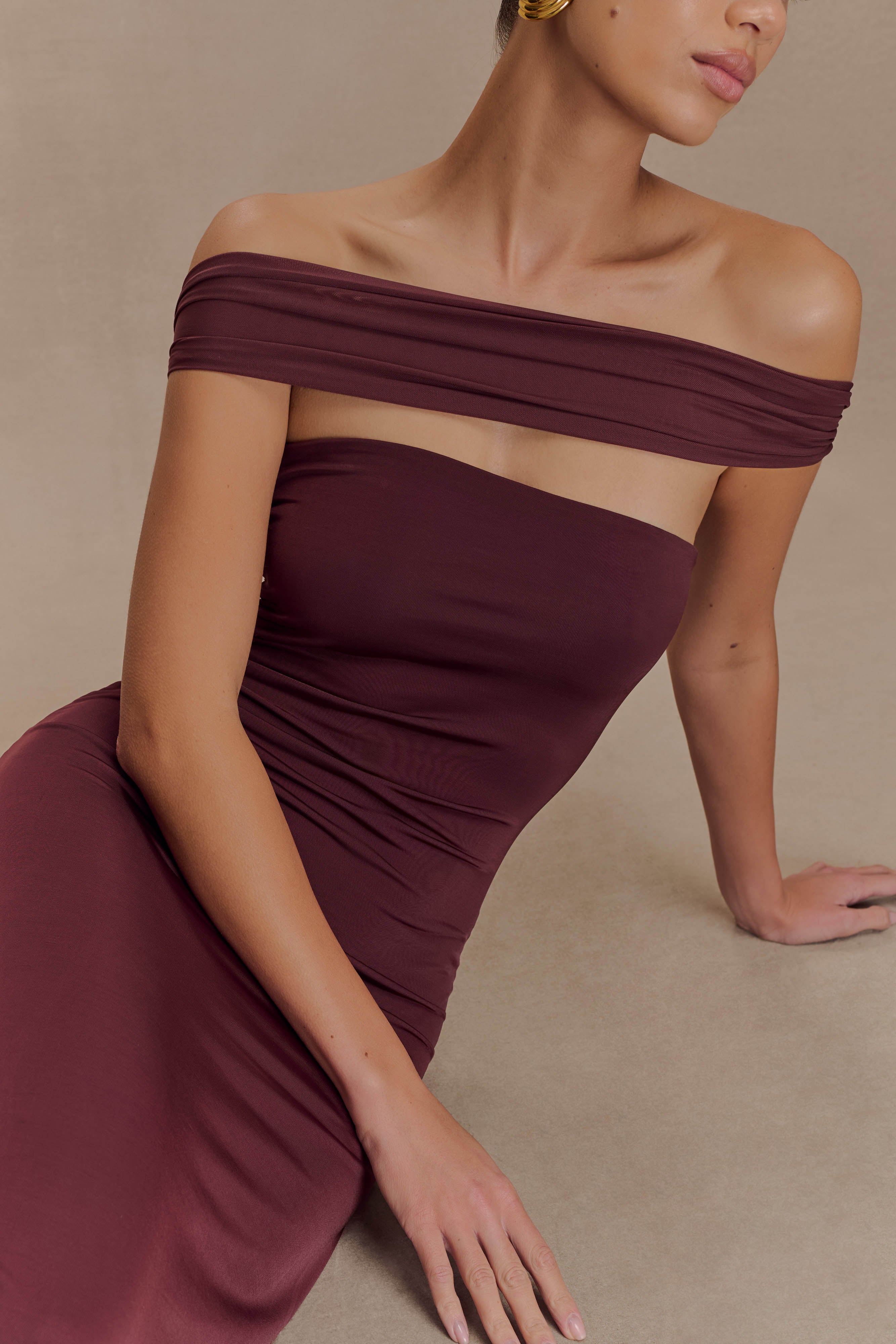 Aurora Slinky And Mesh Split Maxi Dress - Mahogany - Image 2