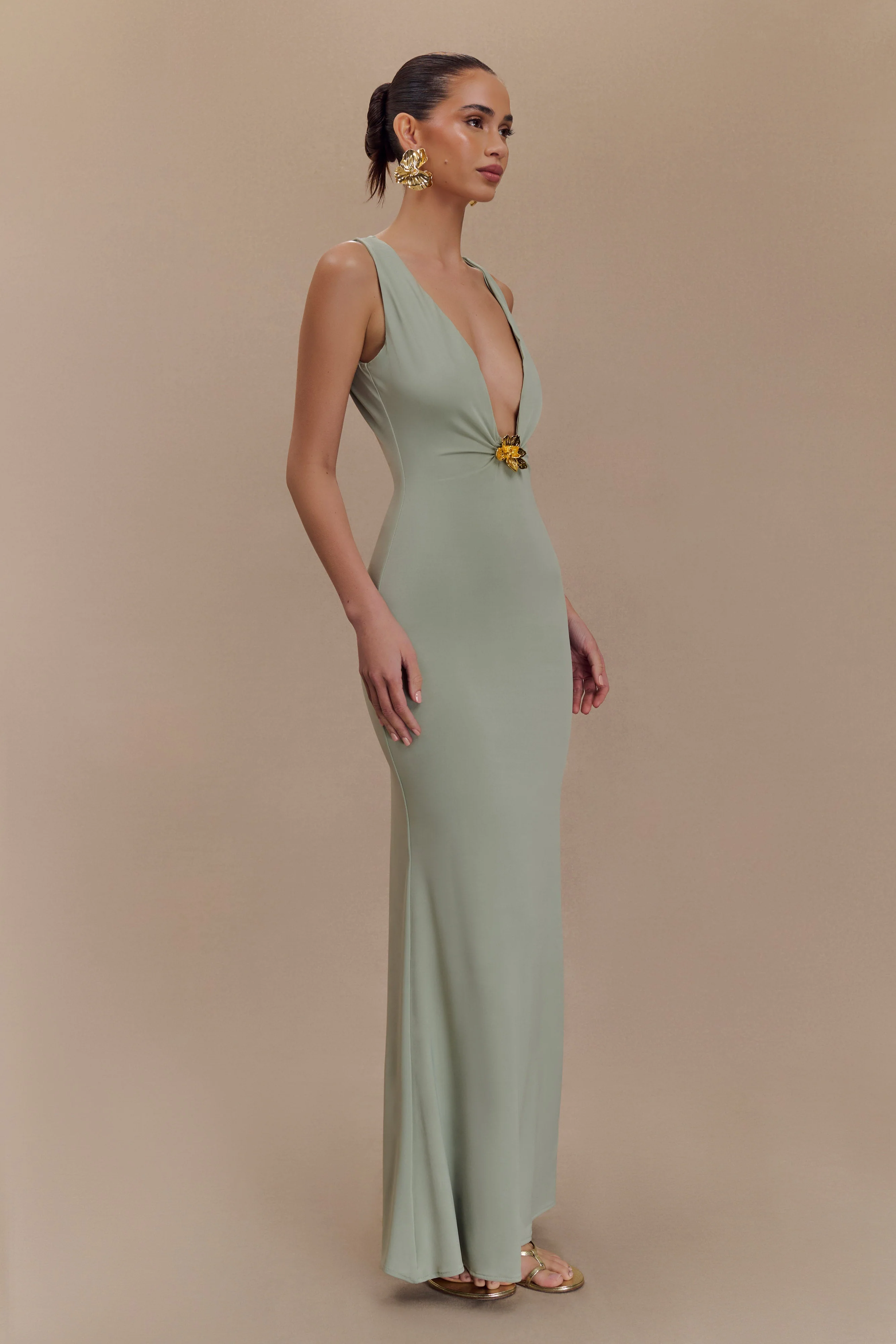 Beck Plunge Maxi Dress With Floral Hardware - Basil - Image 4