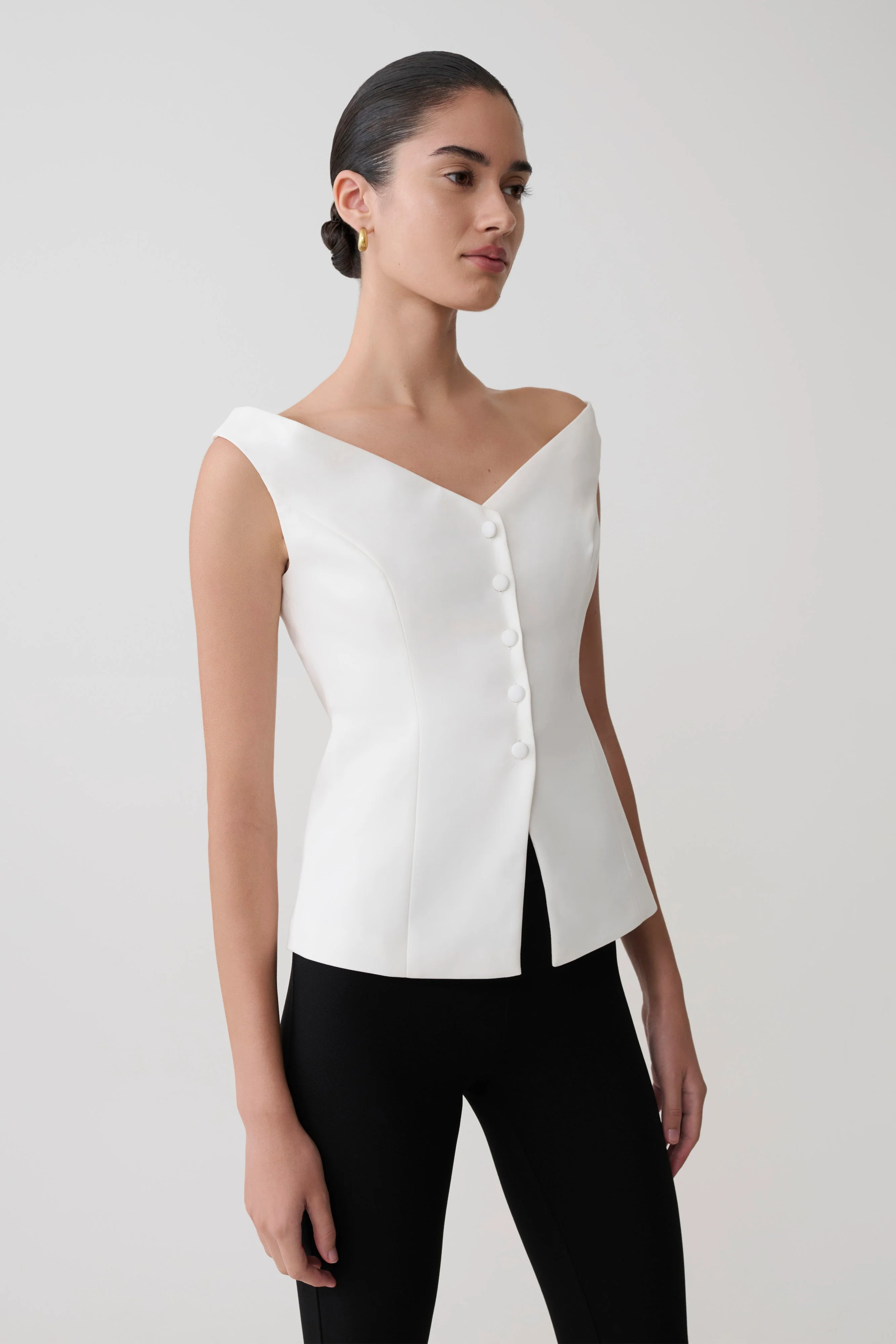 Billie Off Shoulder Sleeveless Button Top - White - Image 4