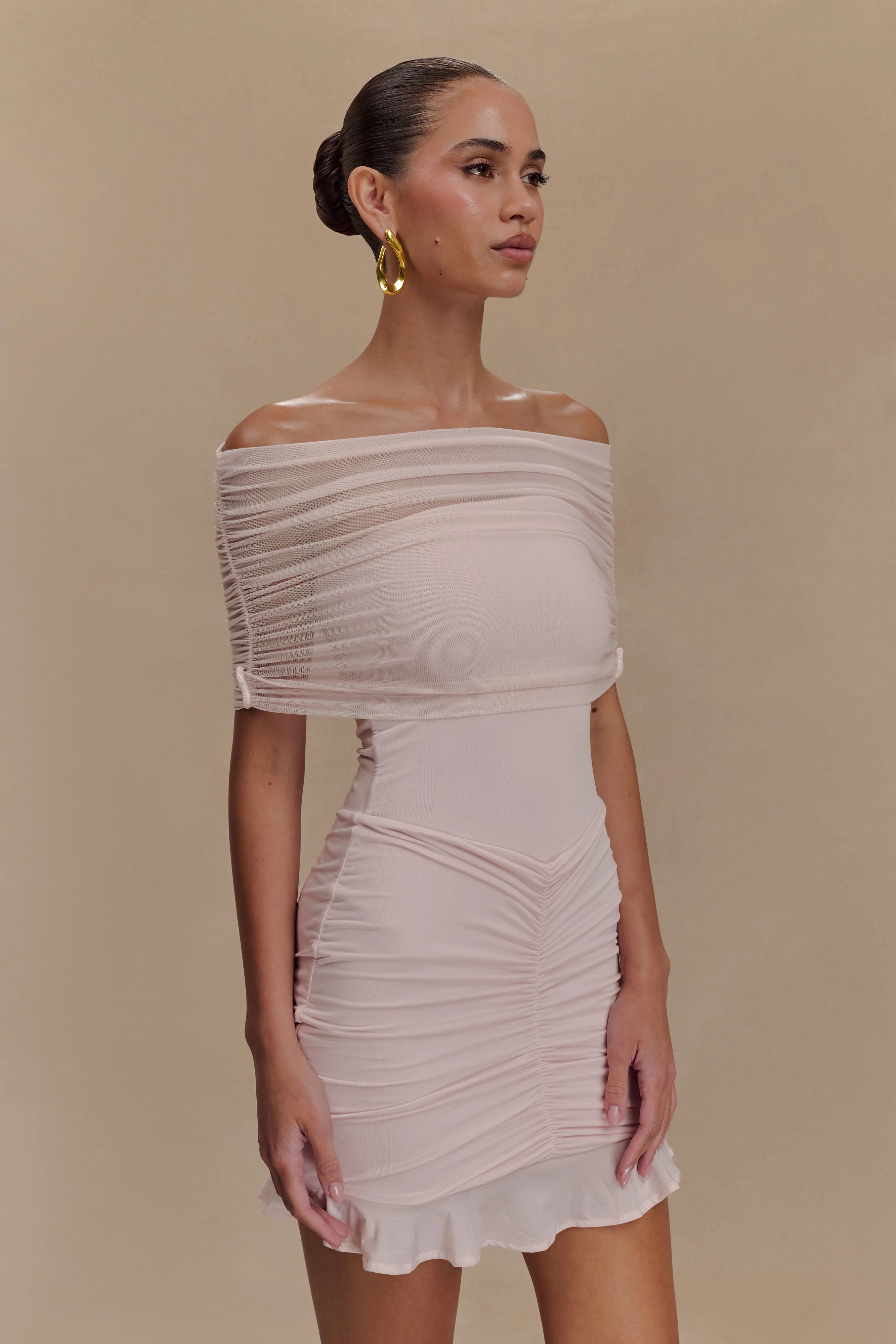 Caspian Slinky And Mesh Off Shoulder Mini Dress - Pale Pink - Image 4