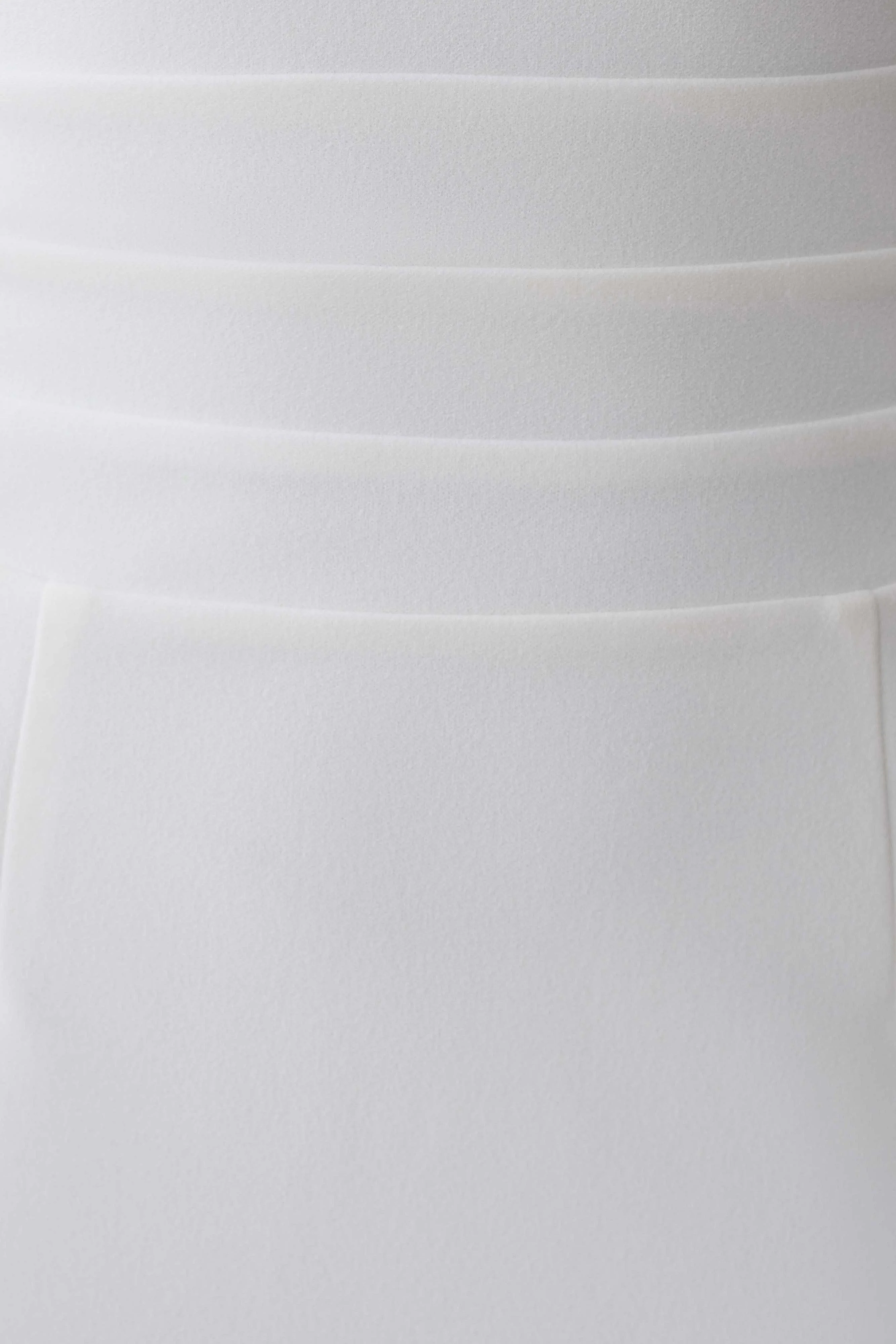 Elan Stretch Crepe Maxi Dress - White - Image 7
