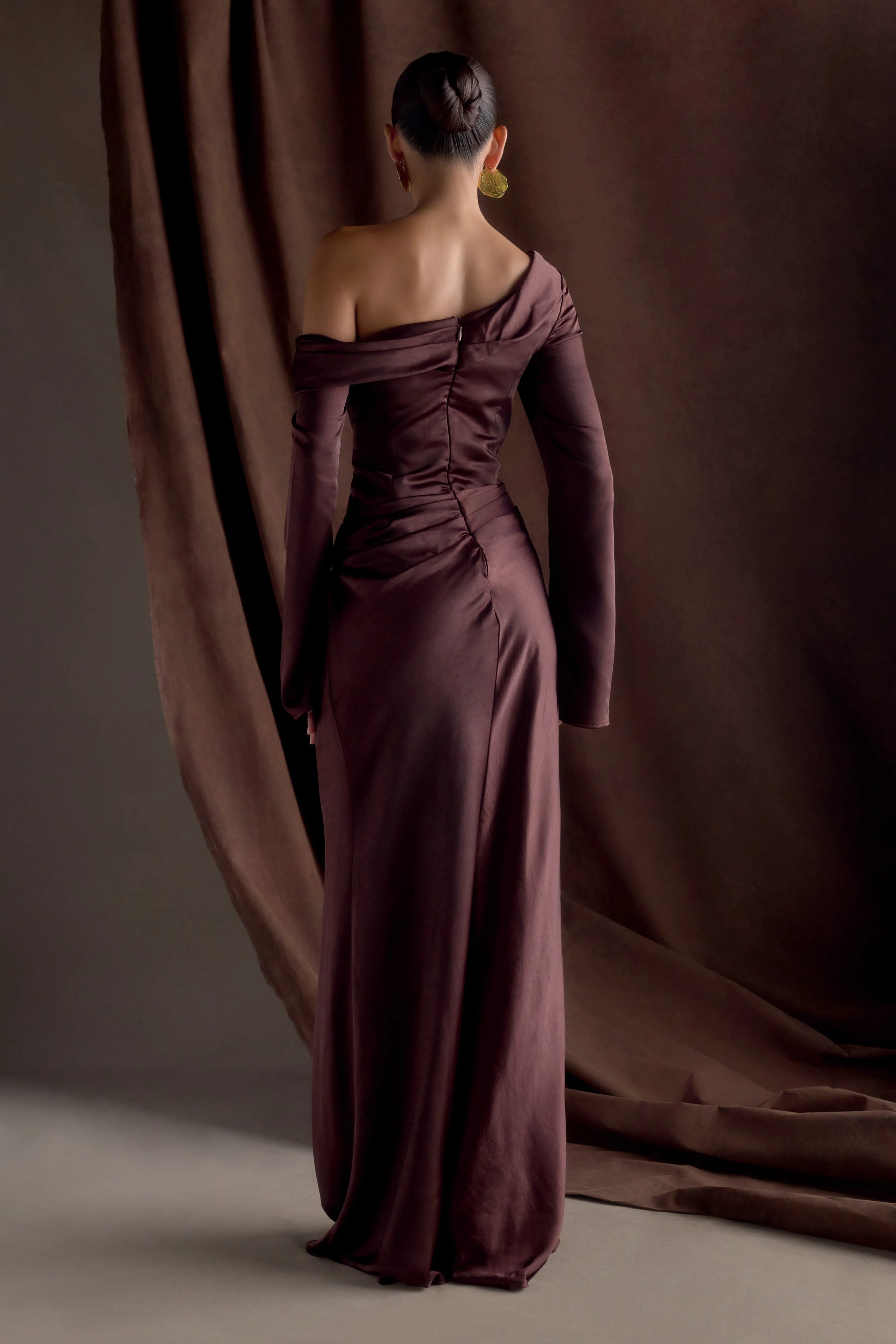 Iris Long Sleeve Satin Maxi Dress - Dark Chocolate - Image 2