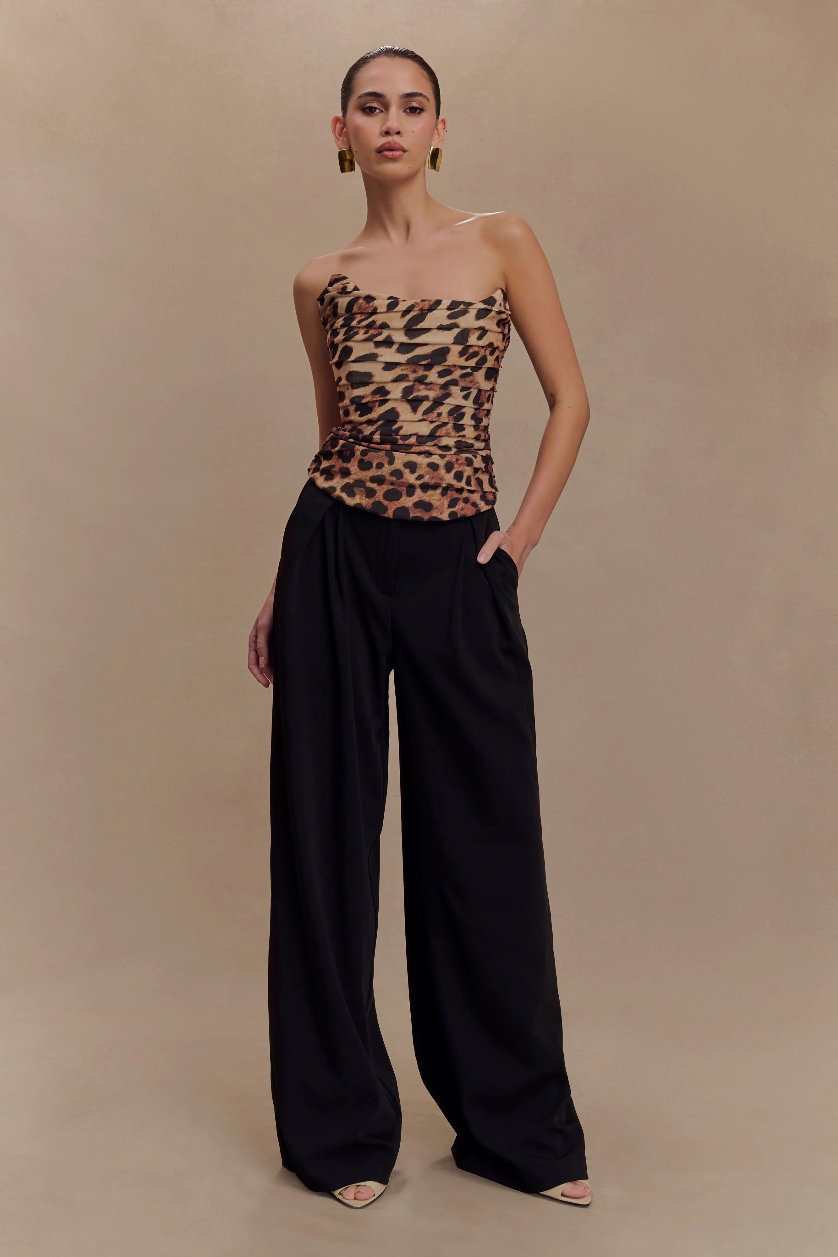 Jacqueline Pleated Wide Leg Pants - Black - Image 5