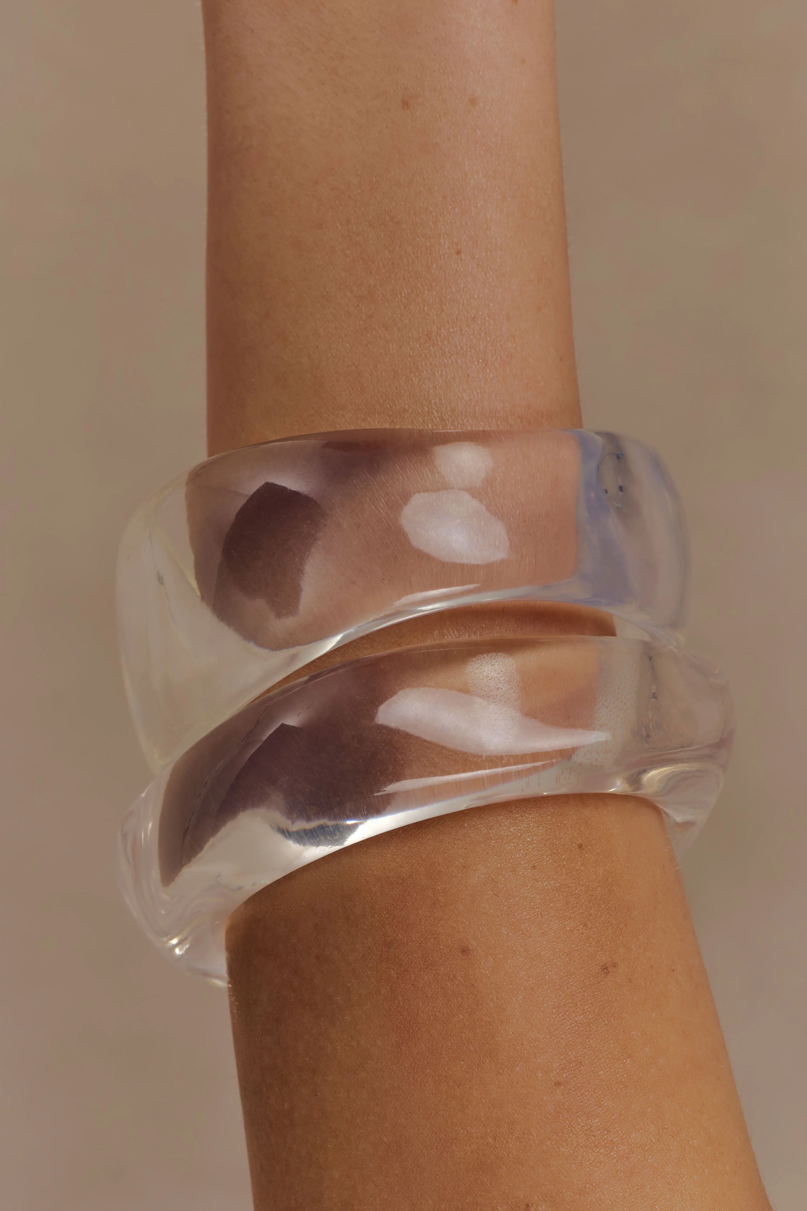 Marah Resin Bangle Set - Clear - Image 2