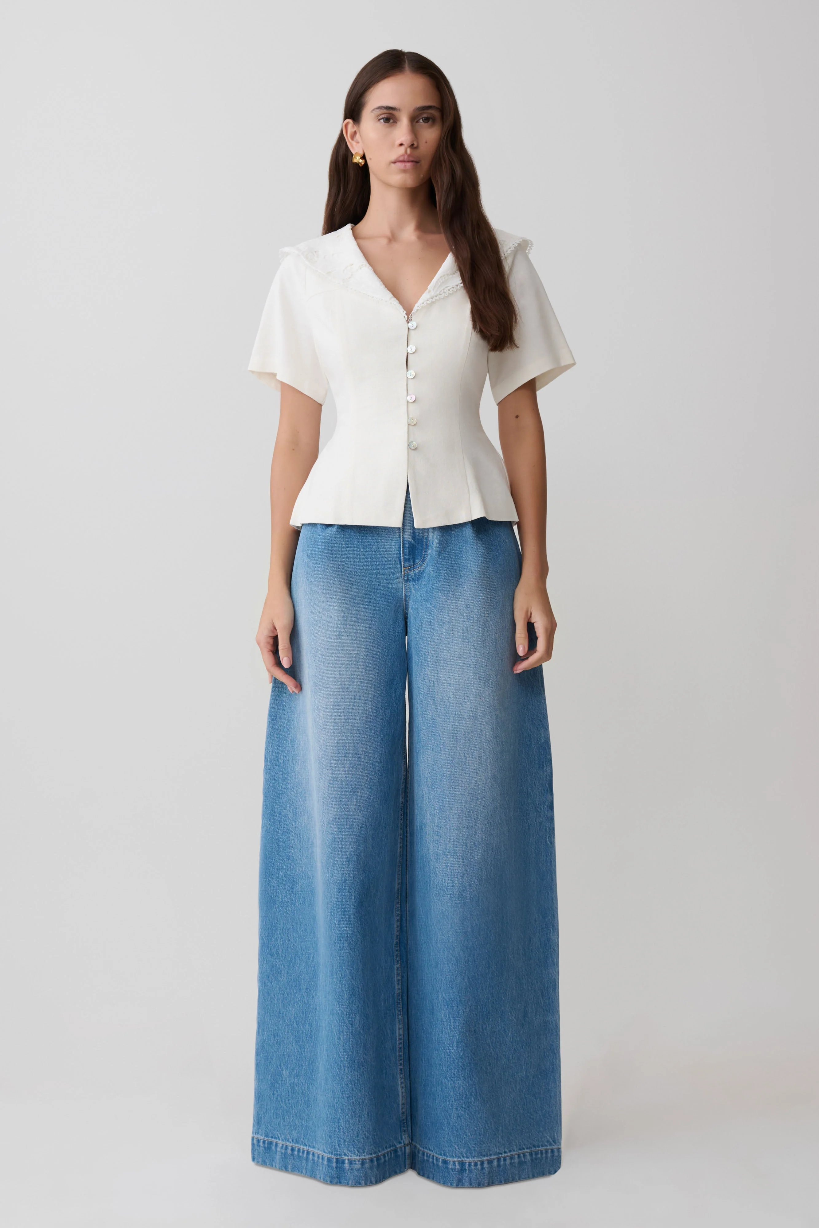 Melody Short Sleeve Shirt With Lace Collar - White - Image 7