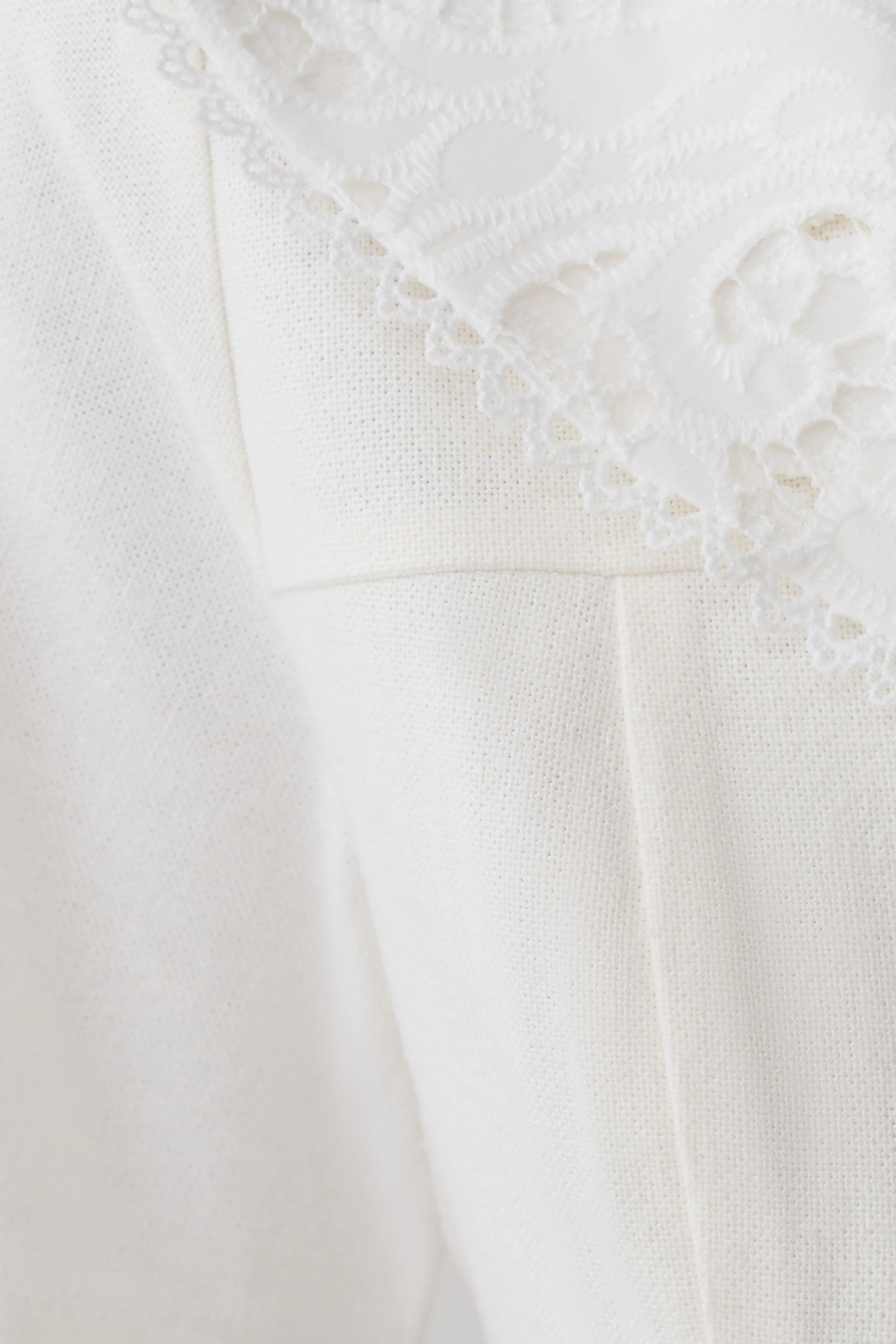 Melody Short Sleeve Shirt With Lace Collar - White - Image 9