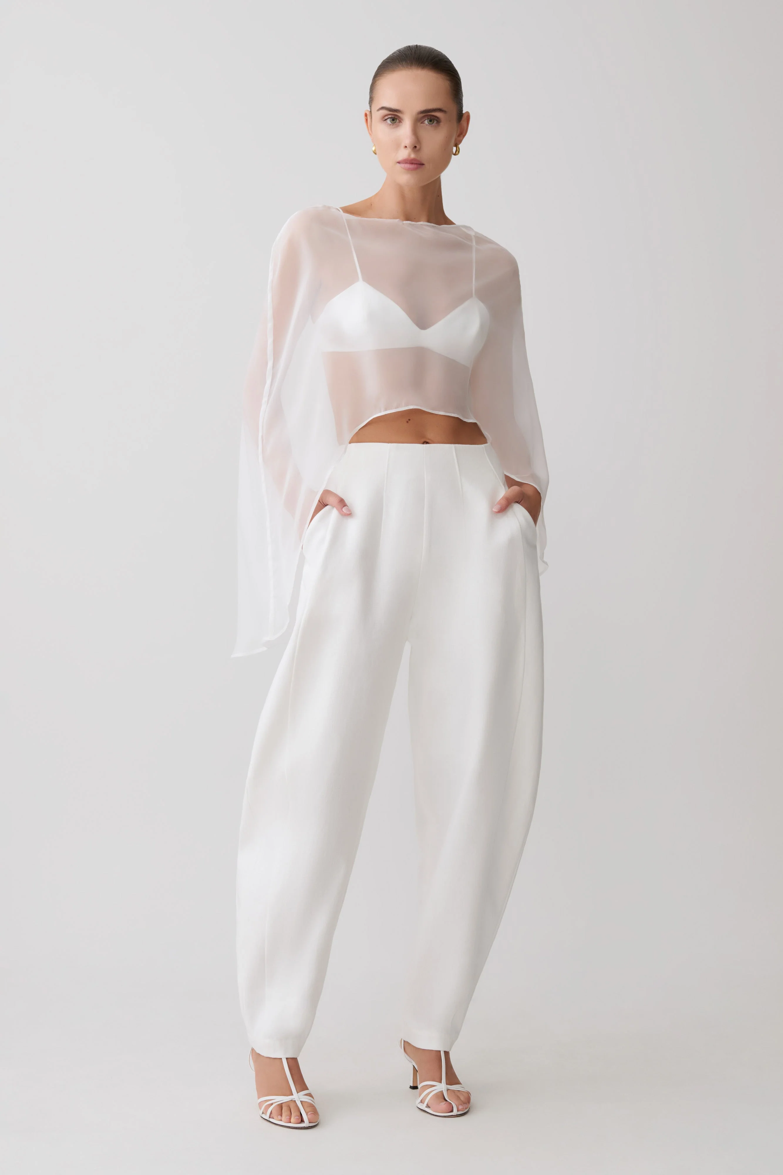 Oriana Linen Oversize Pants - White - Image 9