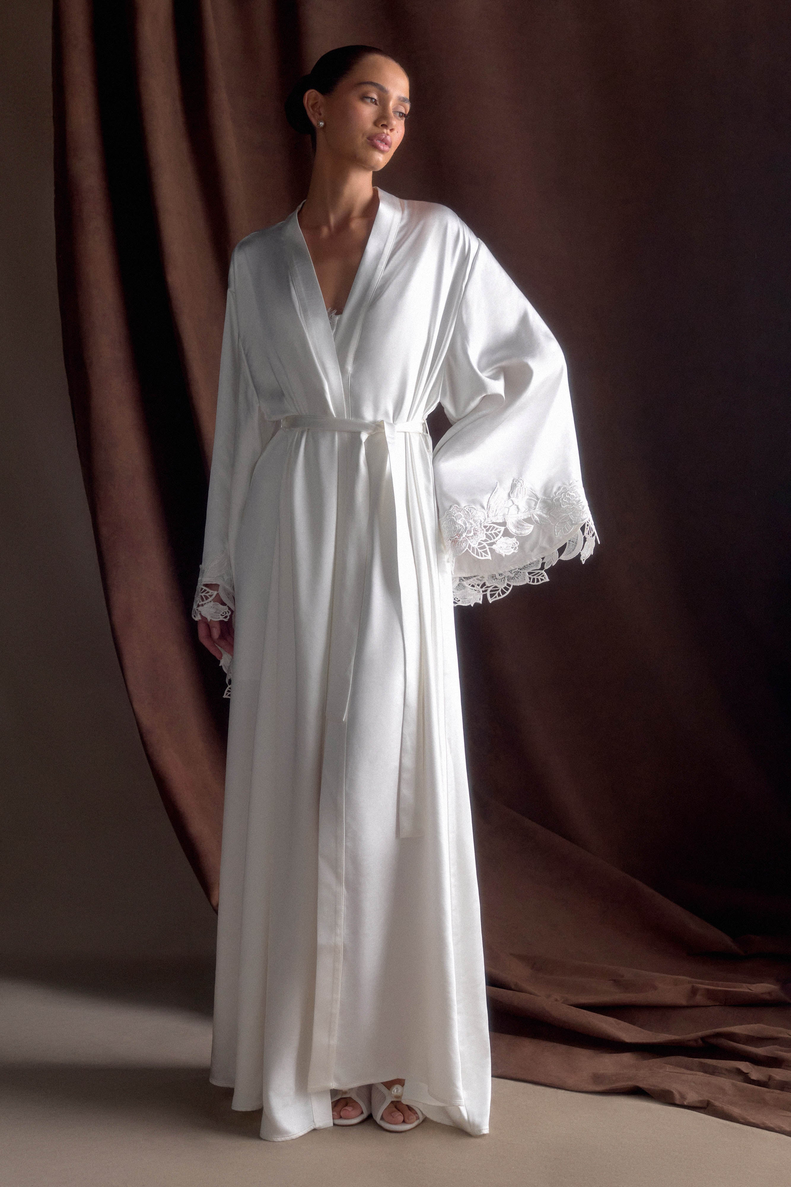 Sullivan Satin Bridal Robe With Lace - Ivory - Image 5